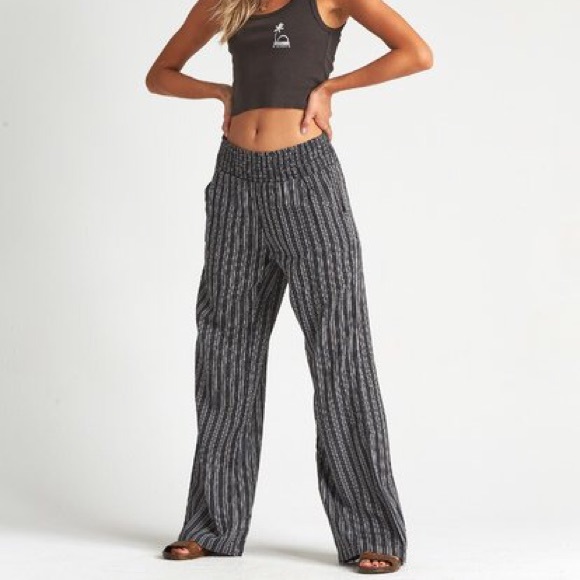 🌴🌼BILLABONG- NEW WAVES STRIP BEACH PANTS🌼🌴 - Picture 10 of 12